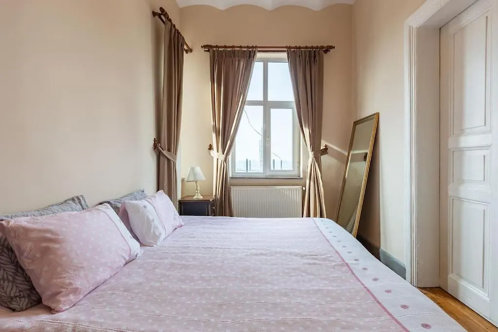 Historical, Comfy 2+1 Apartment Istanbul